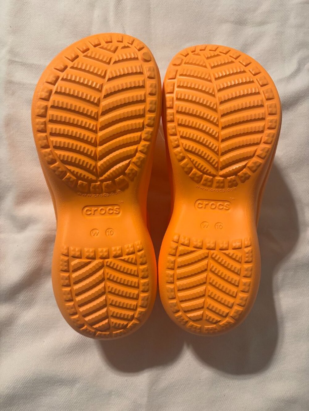 Crocs Classic Stacked Platform Clogs - Picture 4 of 8